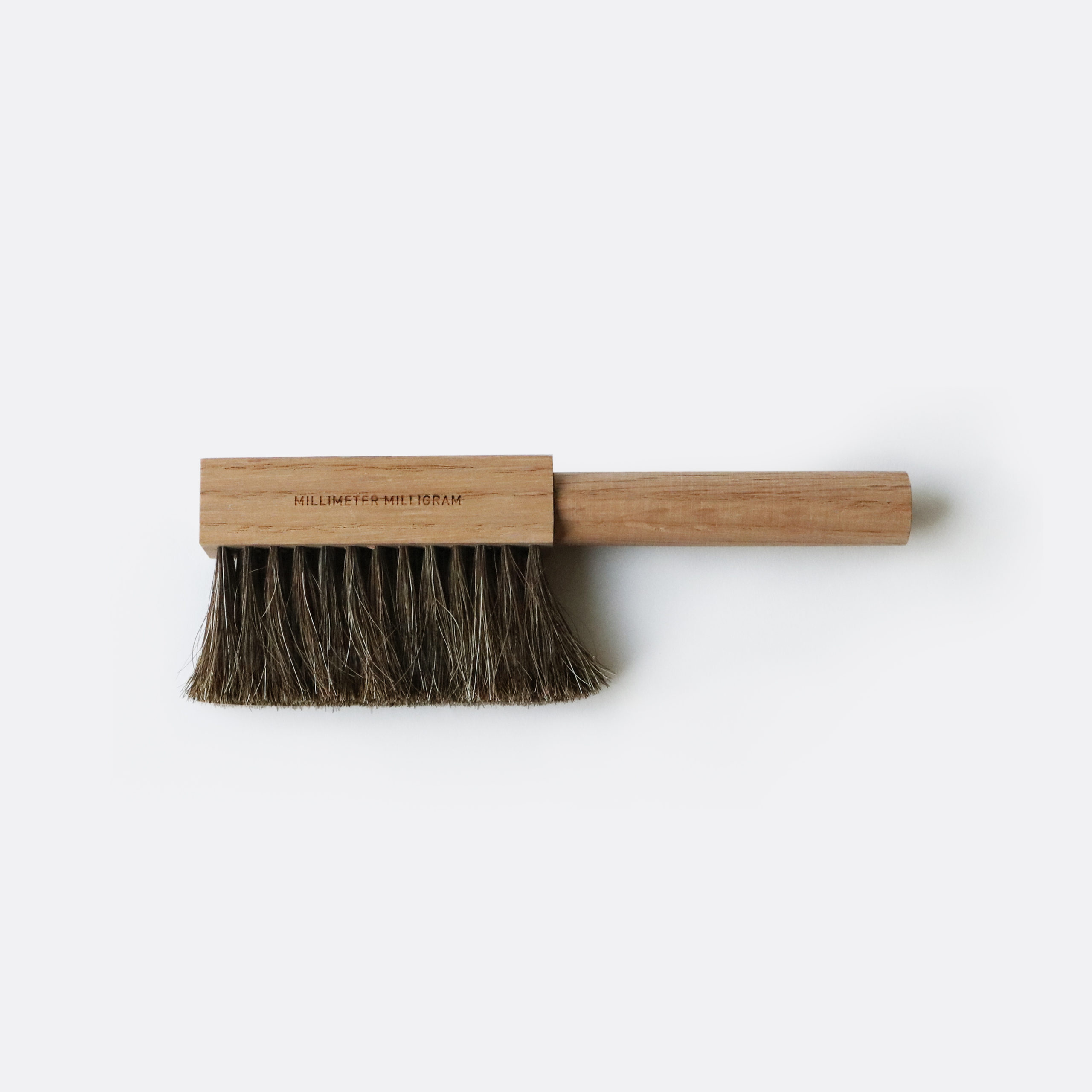 BRUSH F
